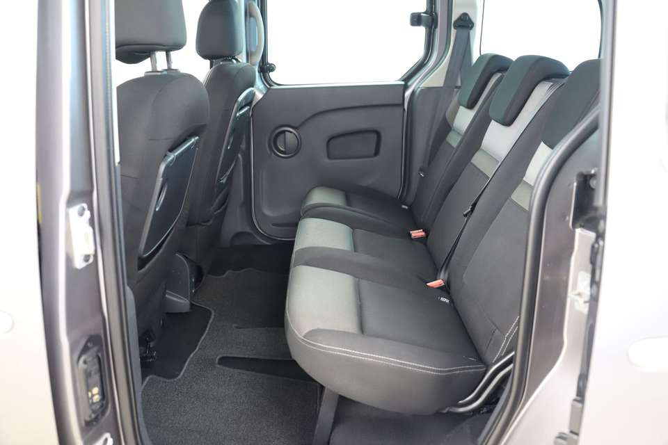 Renault Kangoo - Imagem 11