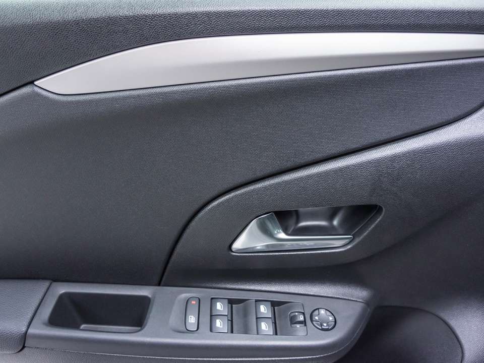 Opel Corsa - Imagem 6