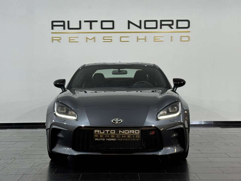 Toyota GR86 - Imagem 2