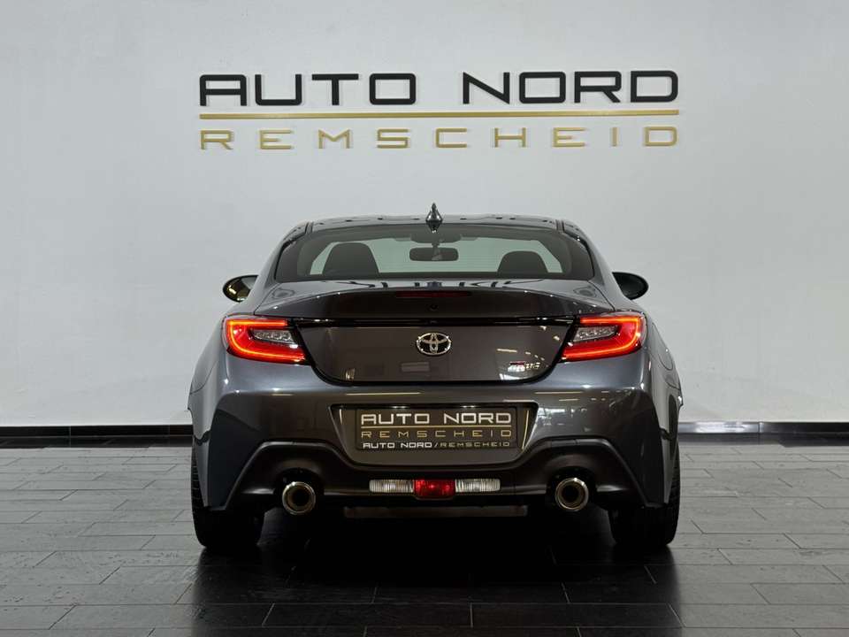 Toyota GR86 - Imagem 7