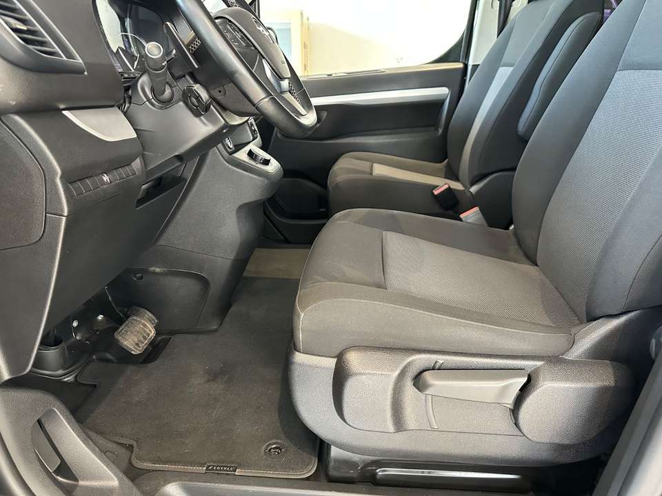 Opel Vivaro - Imagem 6