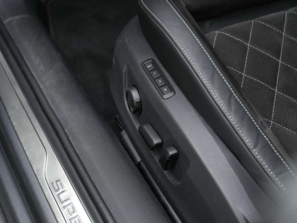 Skoda Superb - Imagem 7