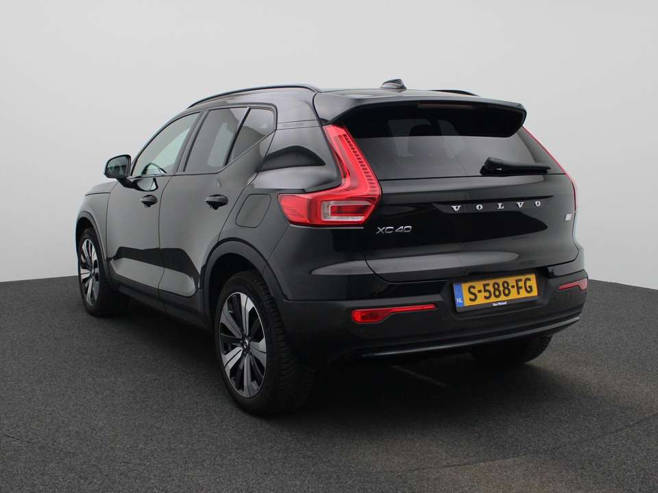 Volvo XC40 - Imagem 2