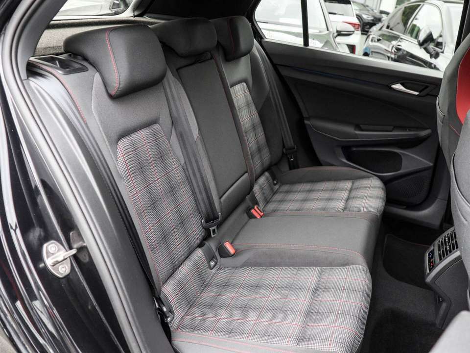 Volkswagen Golf GTI - Imagem 5