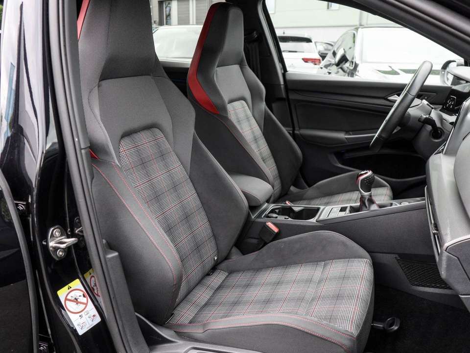Volkswagen Golf GTI - Imagem 7