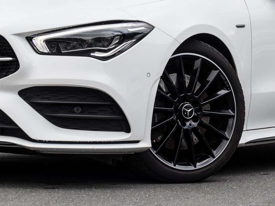 Mercedes-Benz CLA 220 - Imagem 6