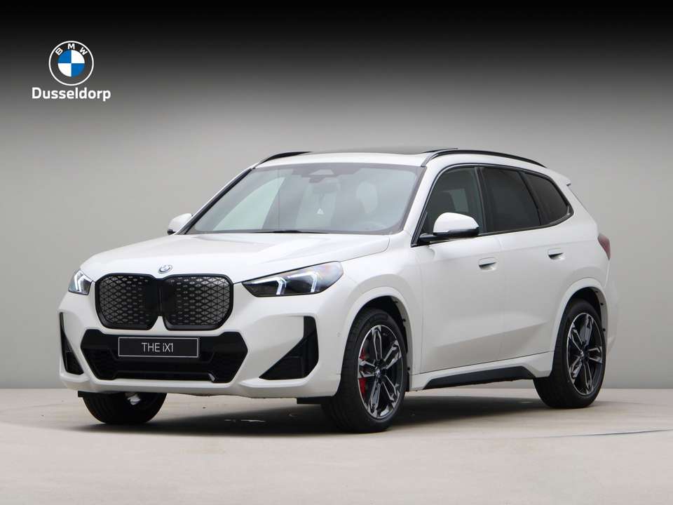 BMW iX1 - Imagem 1