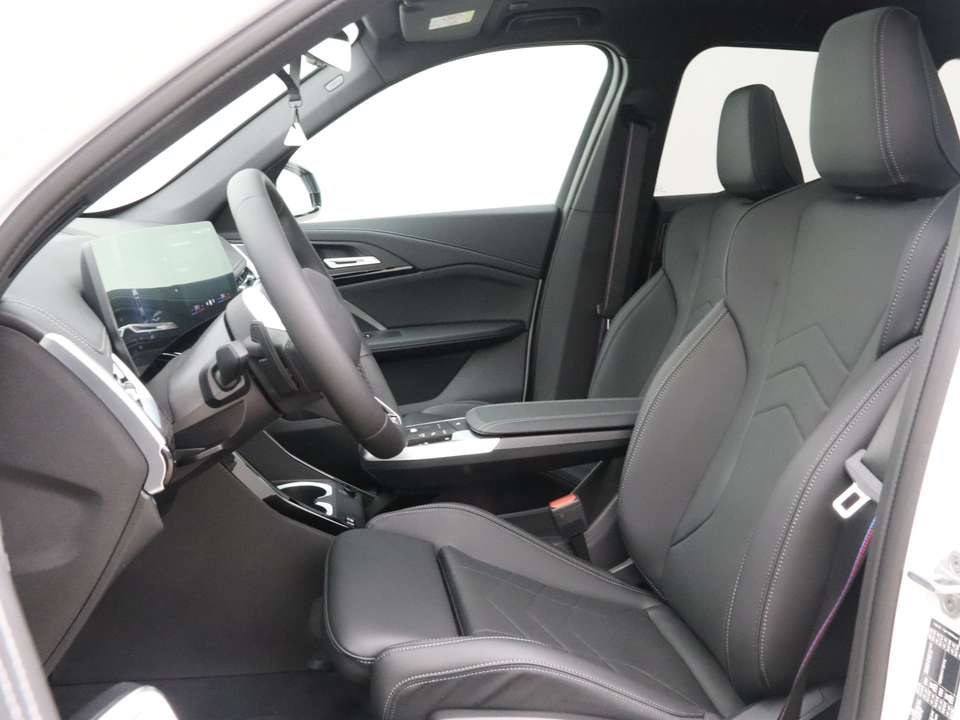 BMW iX1 - Imagem 5