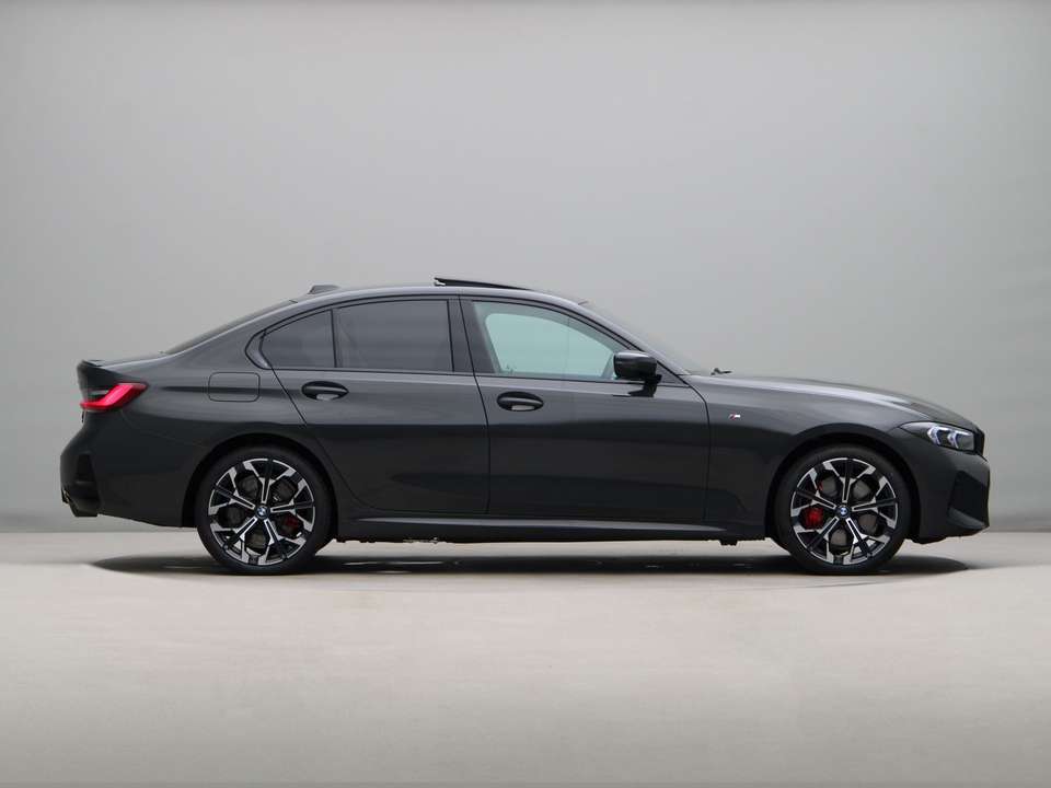 BMW 330 - Imagem 8