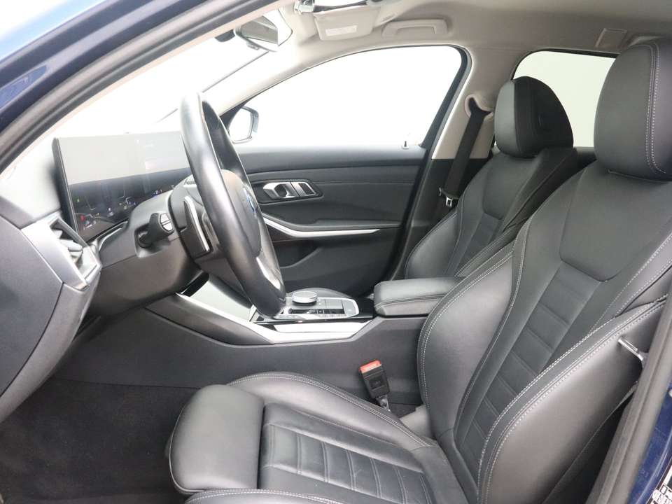 BMW 320 - Imagem 4