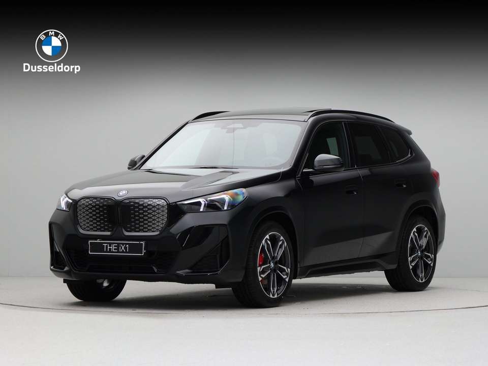 BMW iX1 - Imagem 1