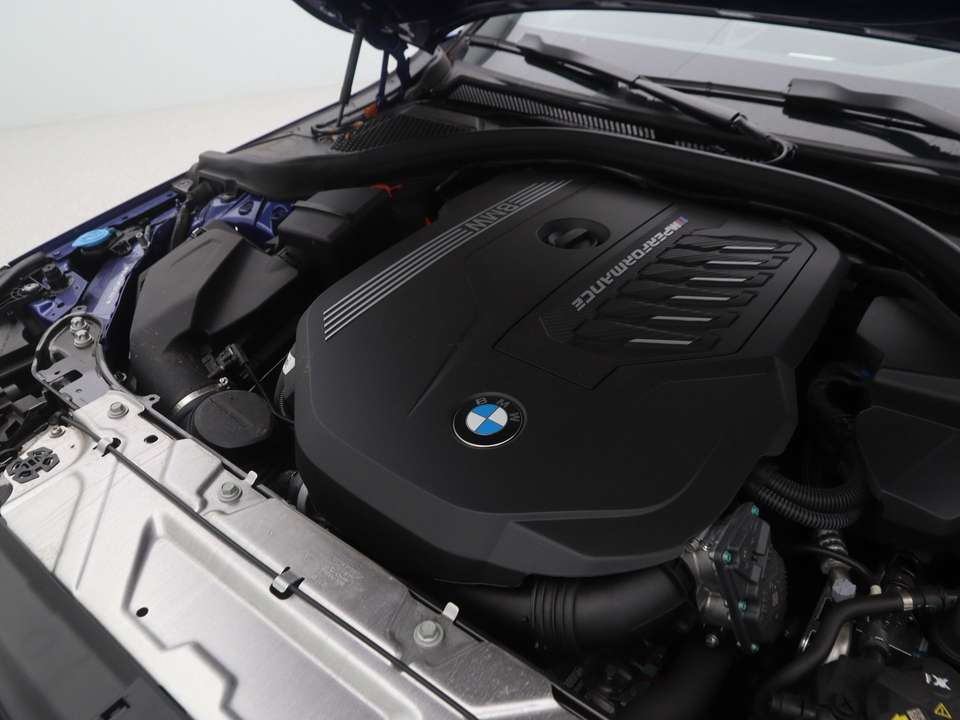BMW 240 - Imagem 4