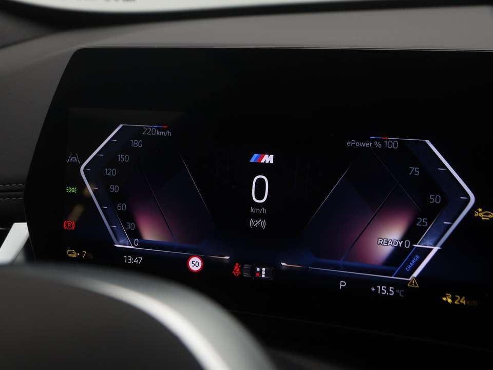 BMW iX1 - Imagem 3