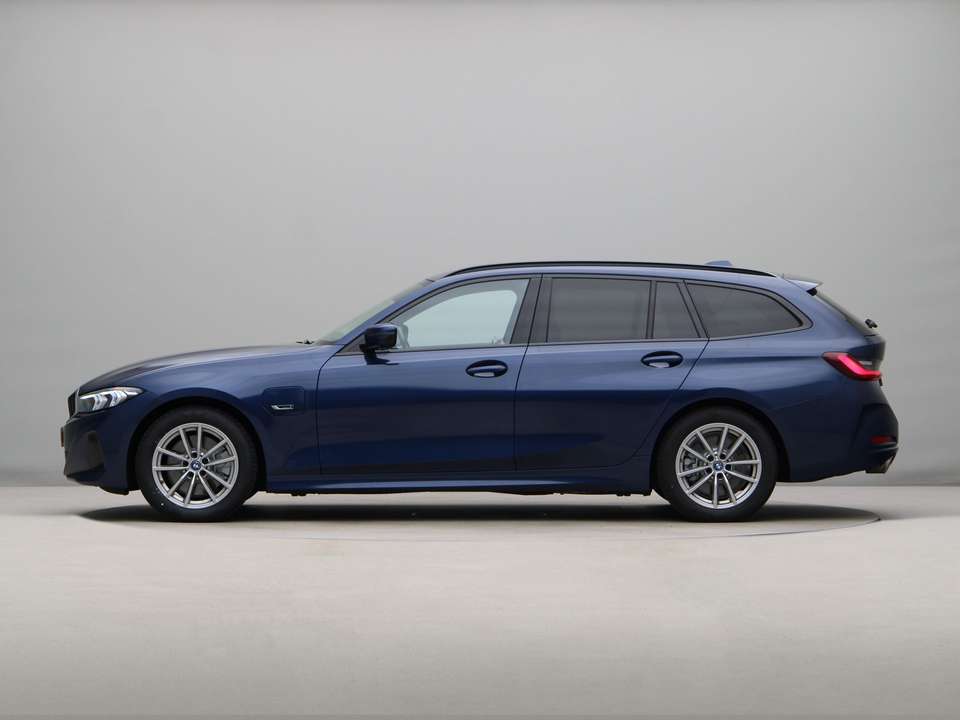BMW 320 - Imagem 11
