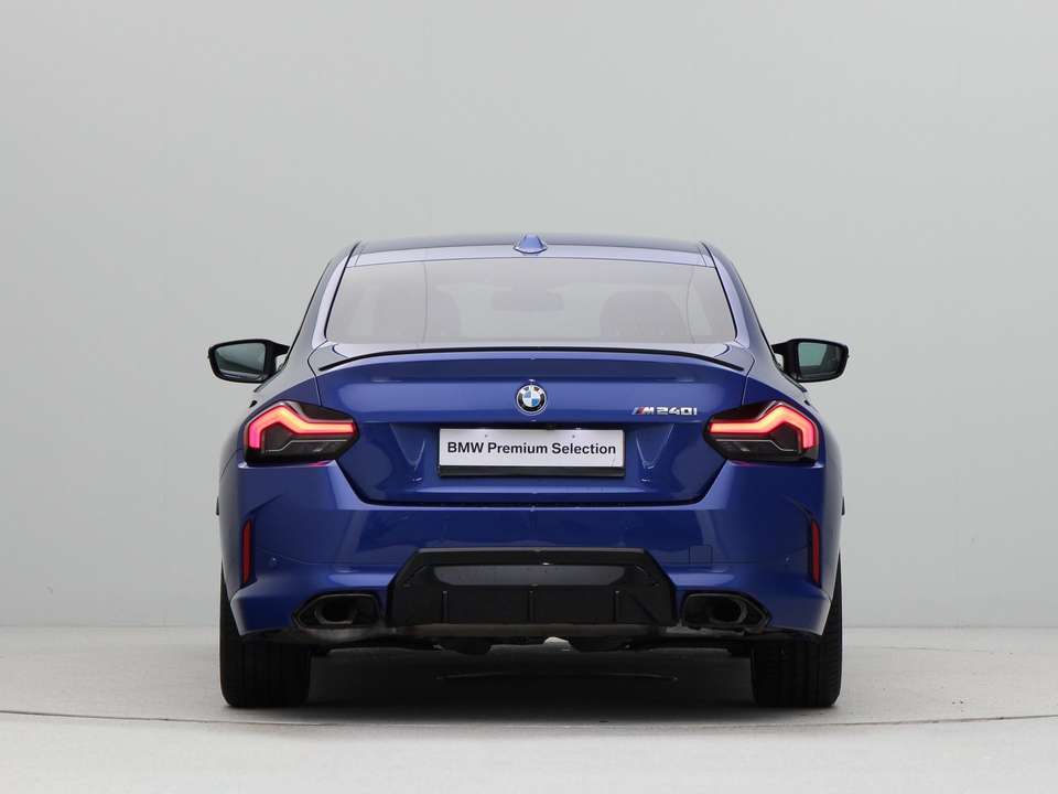 BMW 240 - Imagem 10