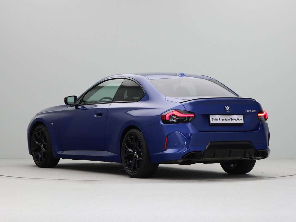 BMW 240 - Imagem 11