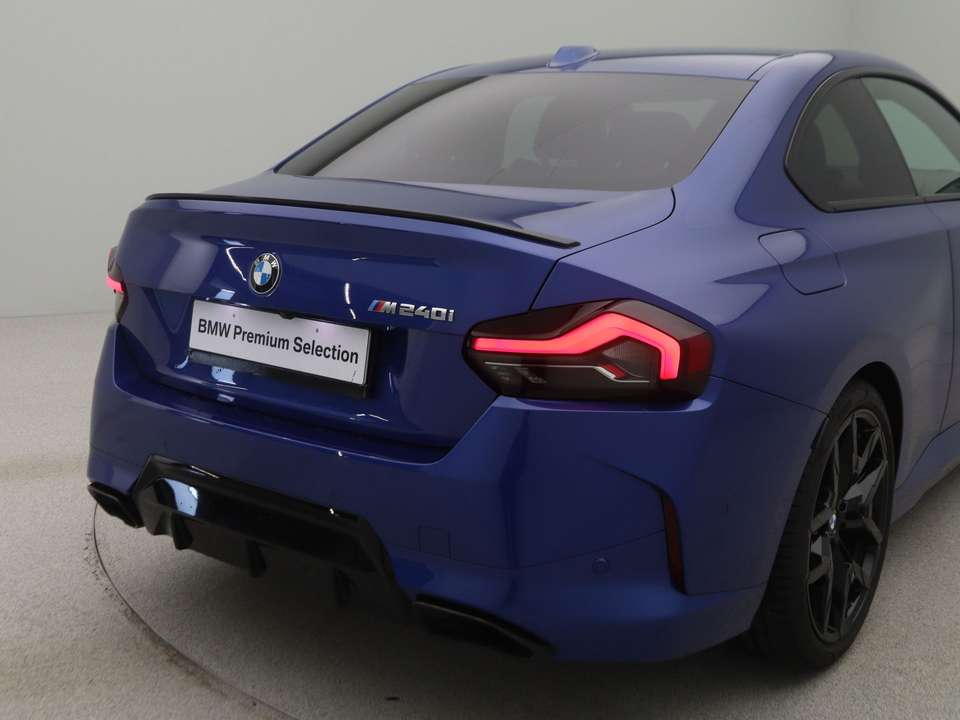 BMW 240 - Imagem 15