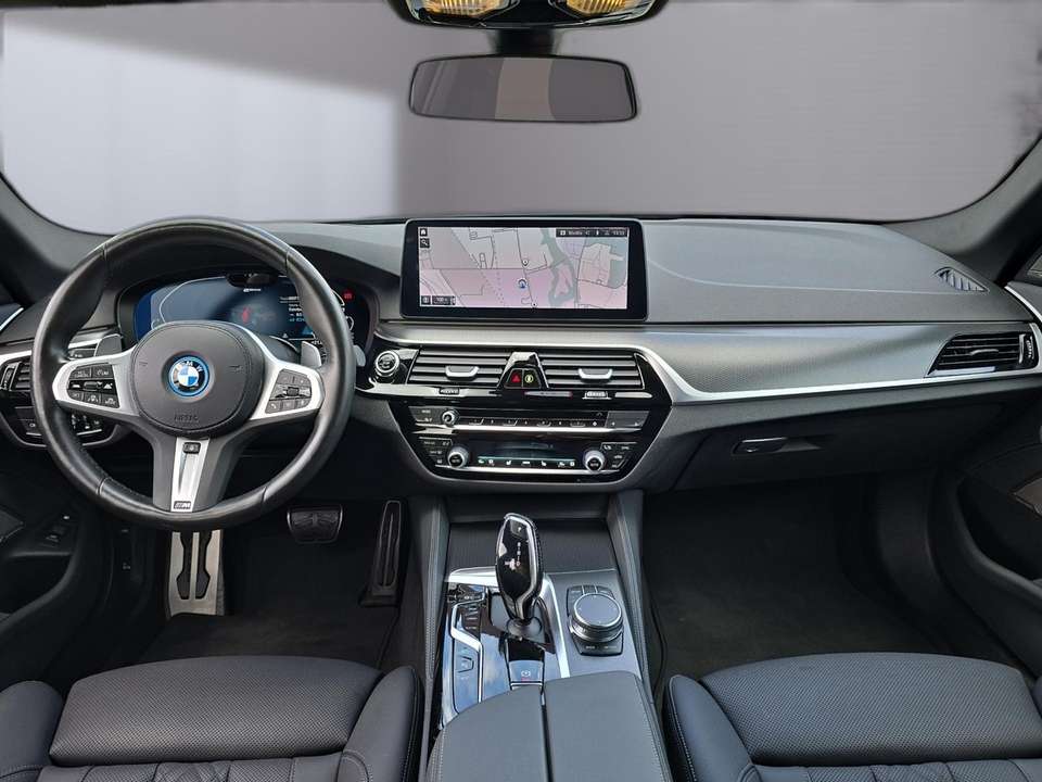 BMW 530 - Imagem 11