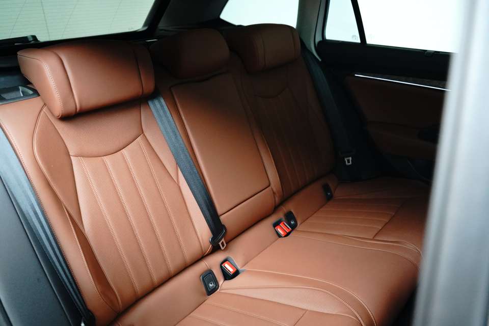 Car picture 8