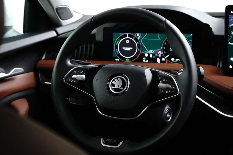 Car picture 11
