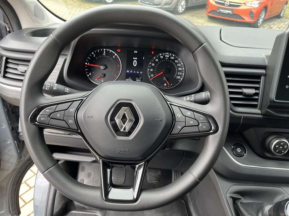 Renault Trafic - Imagem 15