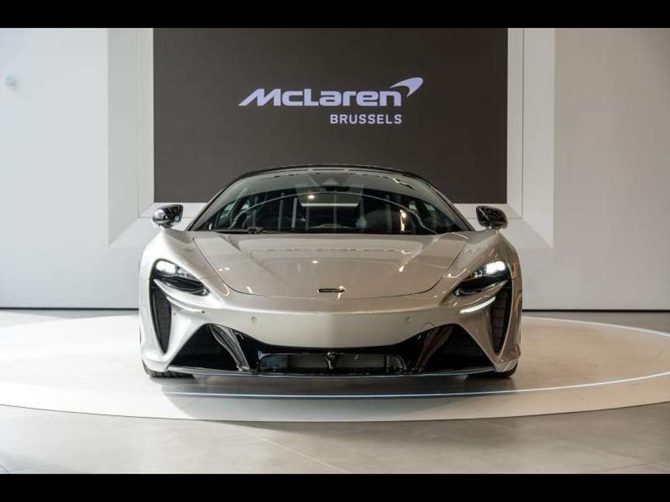 McLaren Artura - Imagem 5