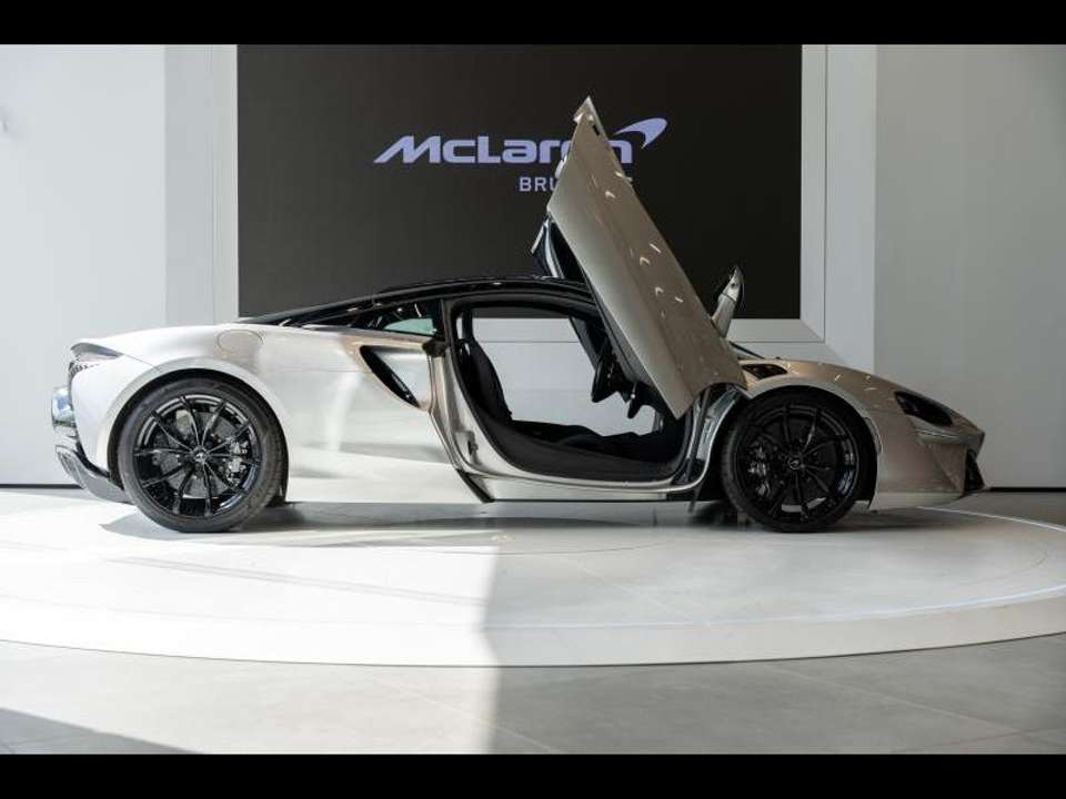McLaren Artura - Imagem 10