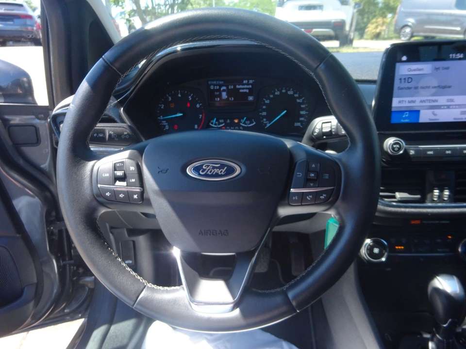 Ford Fiesta - Imagem 9