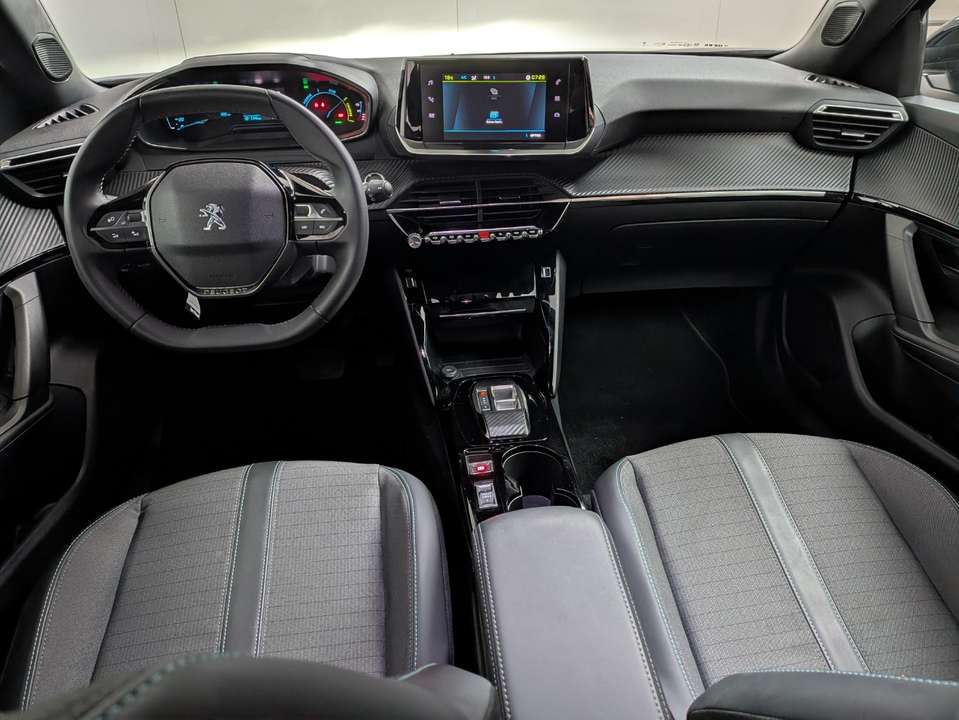 Peugeot e-2008 - Imagem 2