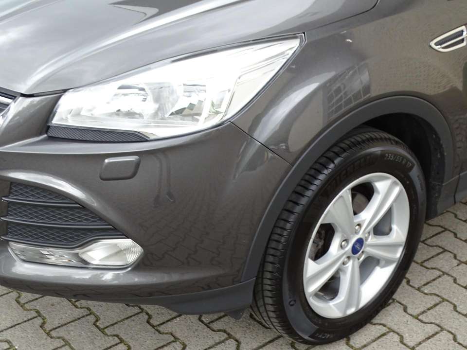 Ford Kuga - Imagem 4