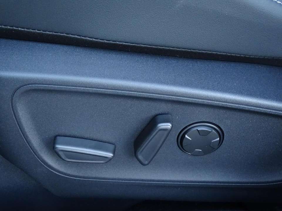 Ford Kuga - Imagem 11