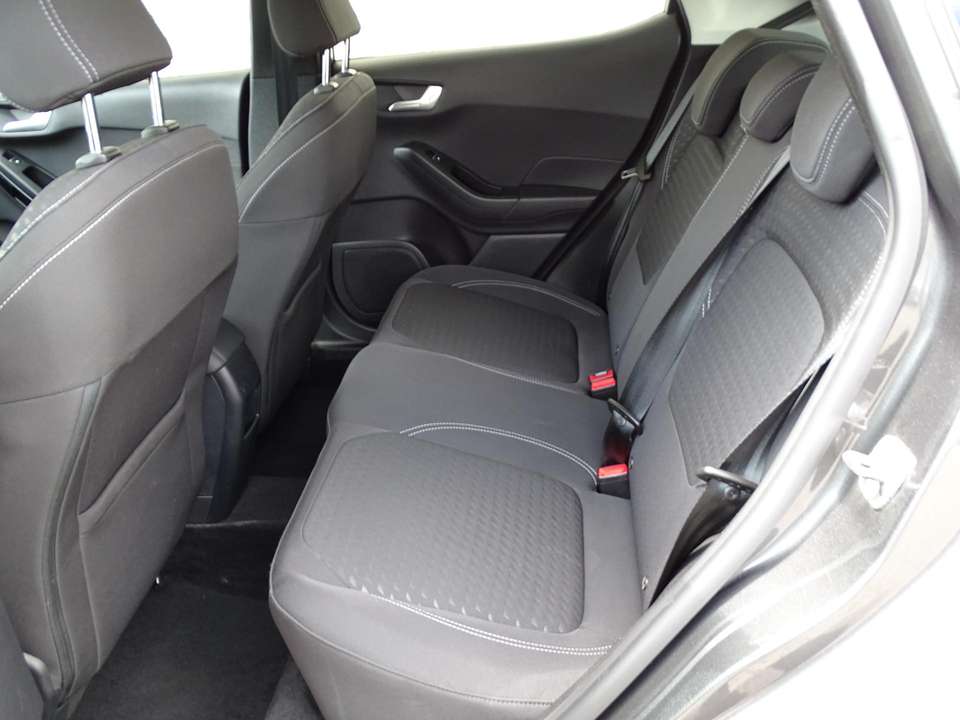 Ford Fiesta - Imagem 14