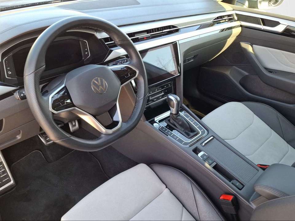 Car picture 9