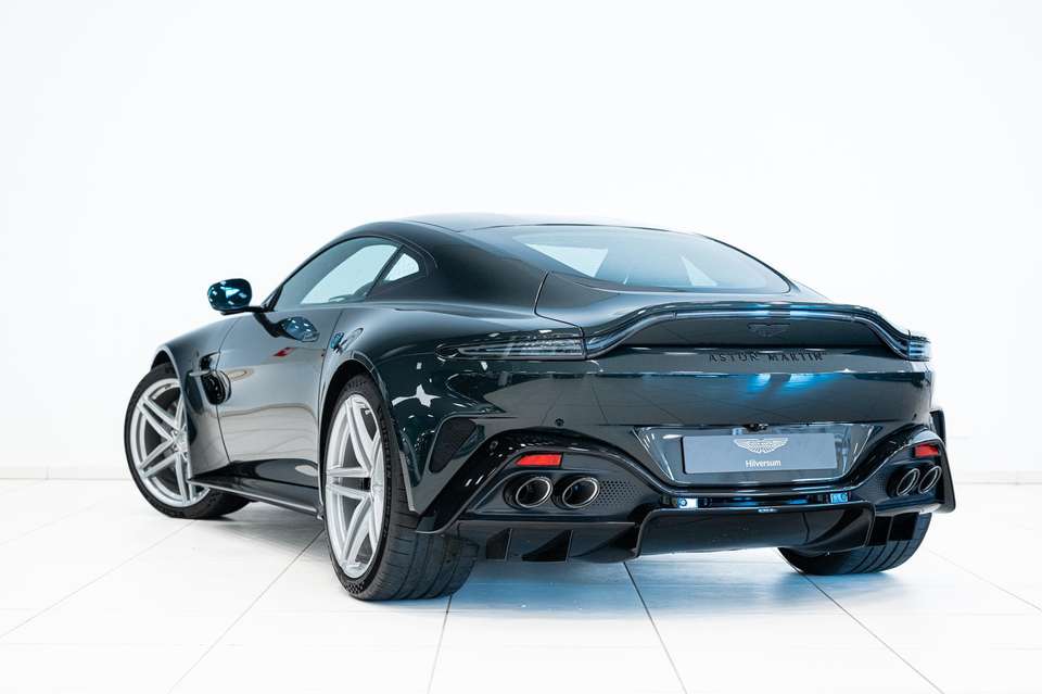 Aston Martin Vantage - Imagem 8