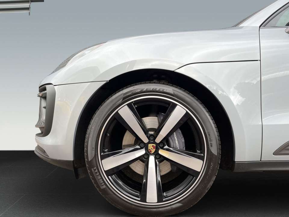 Porsche Macan - Imagem 8