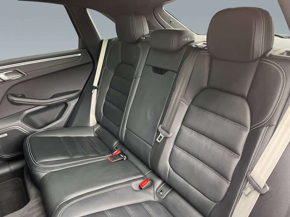 Porsche Macan - Imagem 11