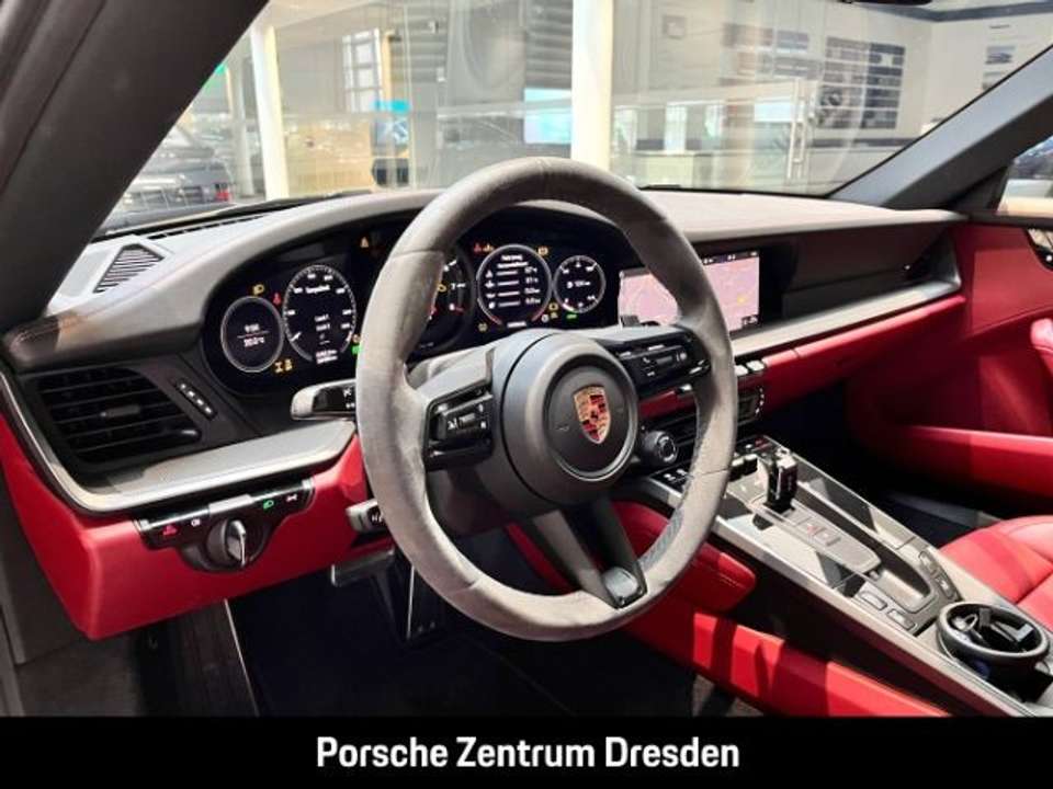 Porsche 992 - Imagem 15