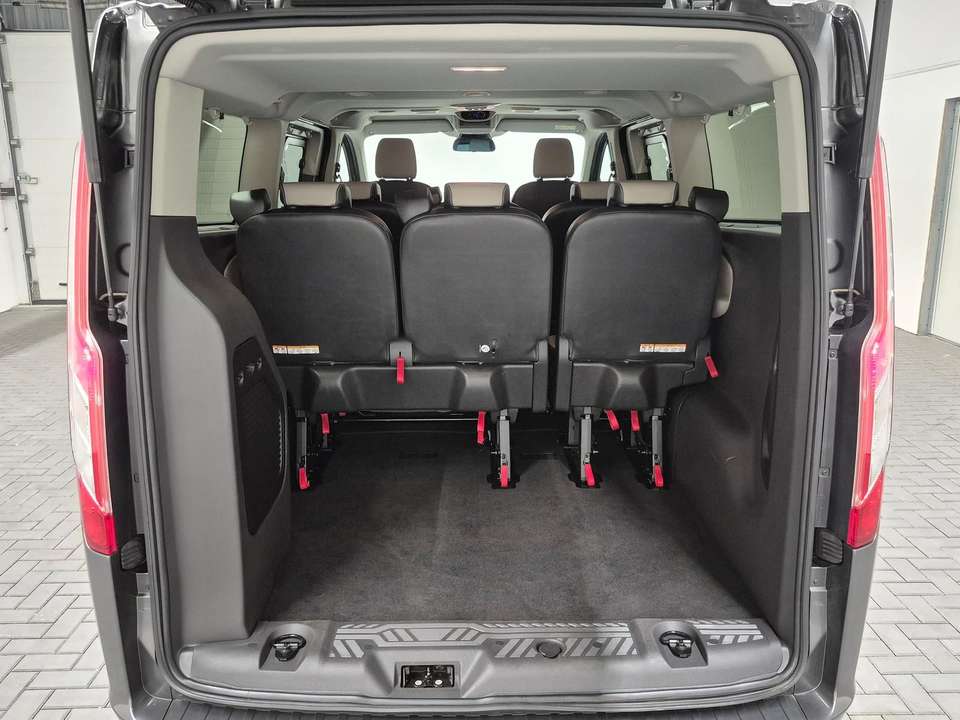 Ford Tourneo Custom - Imagem 7