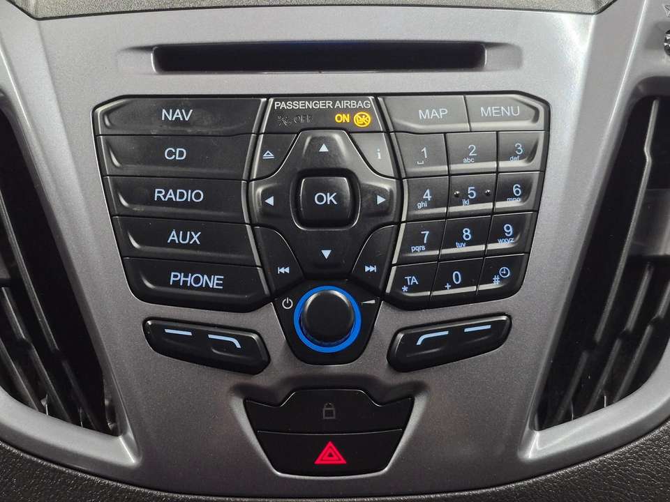 Ford Tourneo Custom - Imagem 15