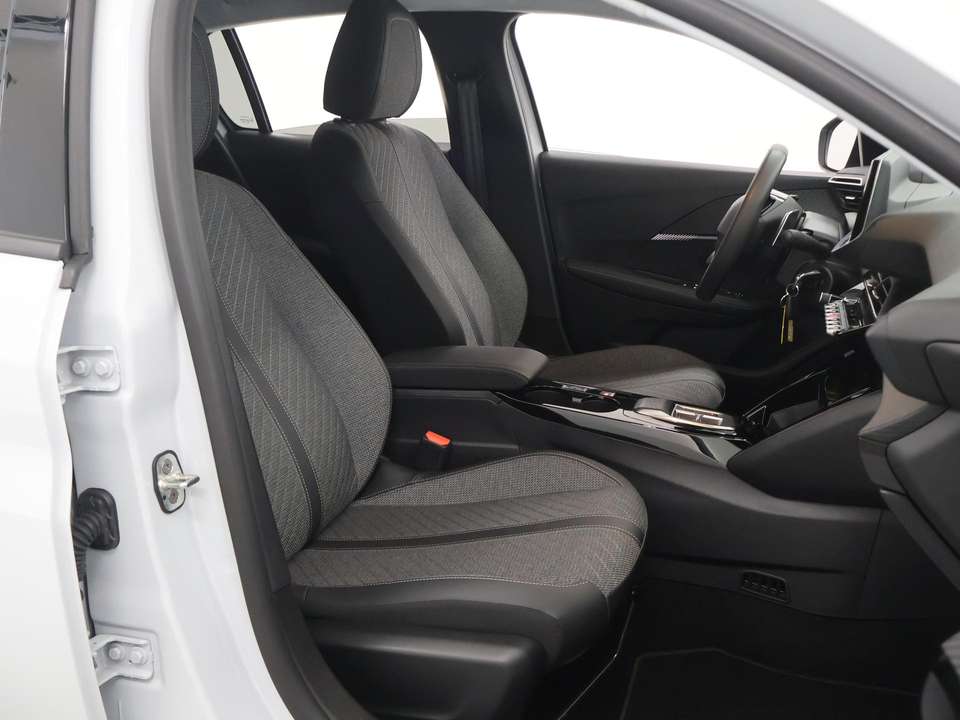 Peugeot 208 - Imagem 10