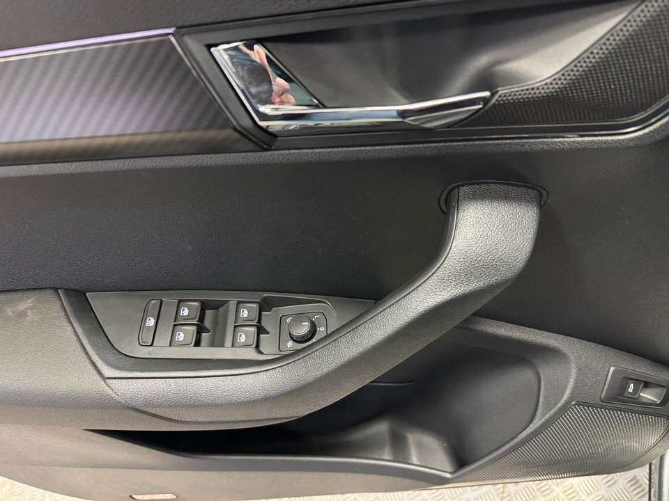 Skoda Karoq - Imagem 9