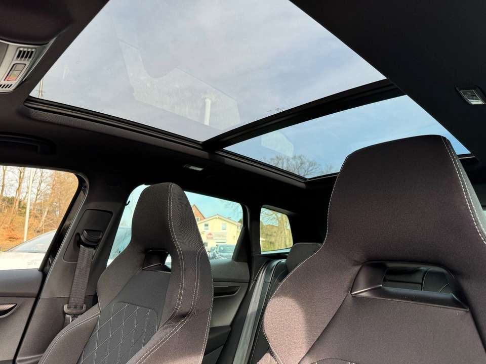 Skoda Karoq - Imagem 11