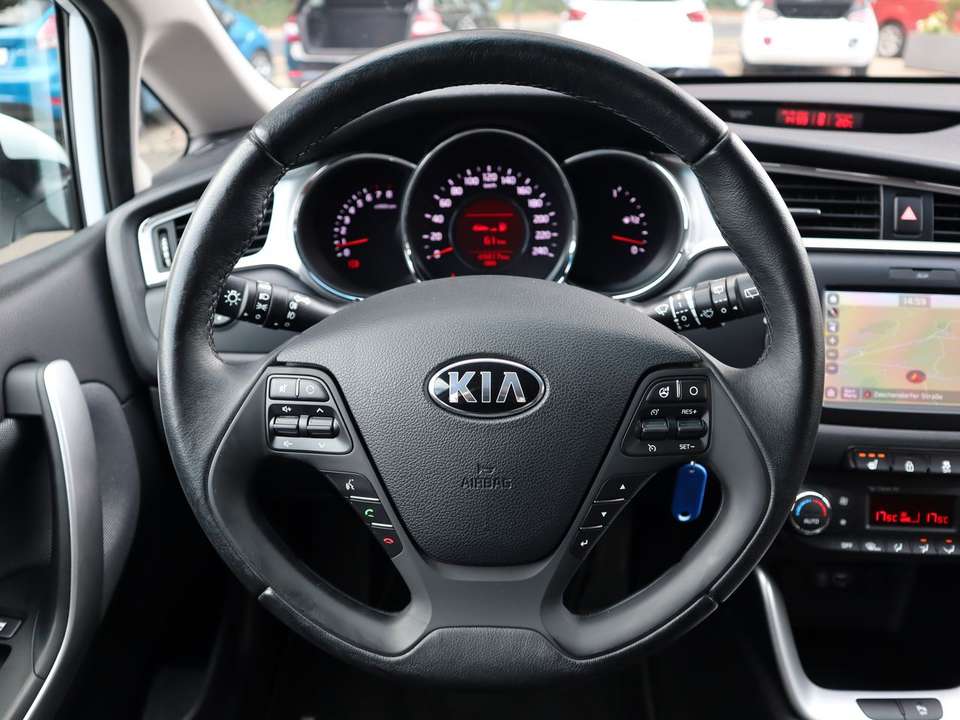 Kia Ceed / cee'd - Imagem 15
