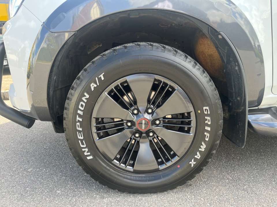 Isuzu D-Max - Imagem 10