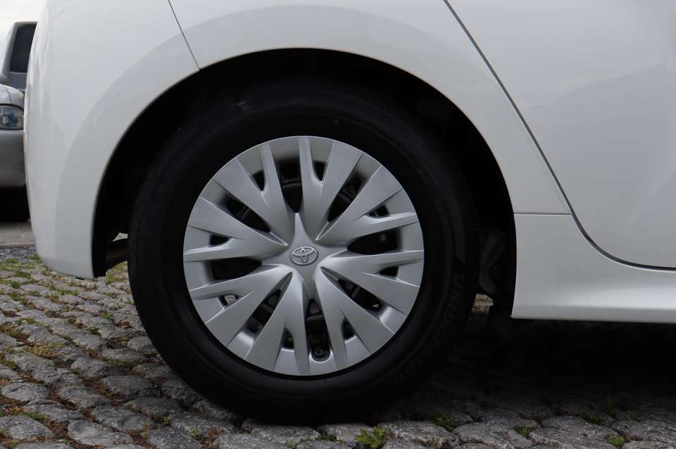 Toyota Yaris - Imagem 14