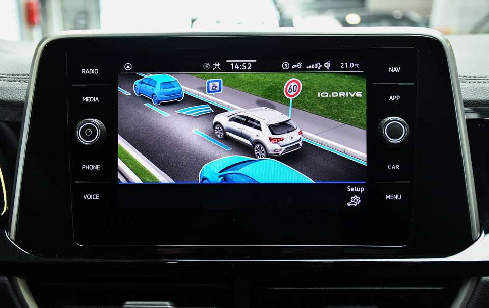 Volkswagen T-Roc - Imagem 12