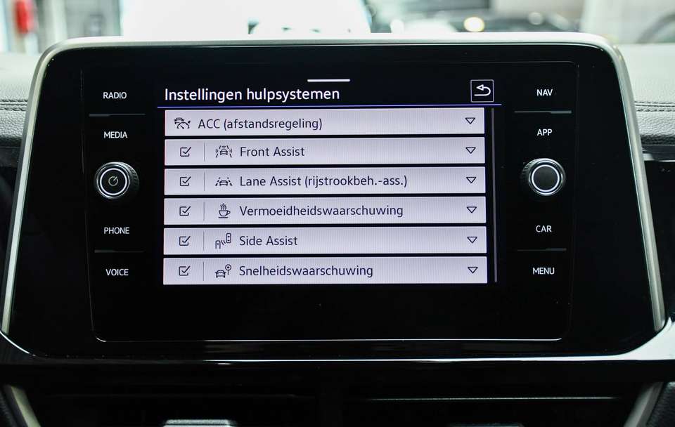 Volkswagen T-Roc - Imagem 13