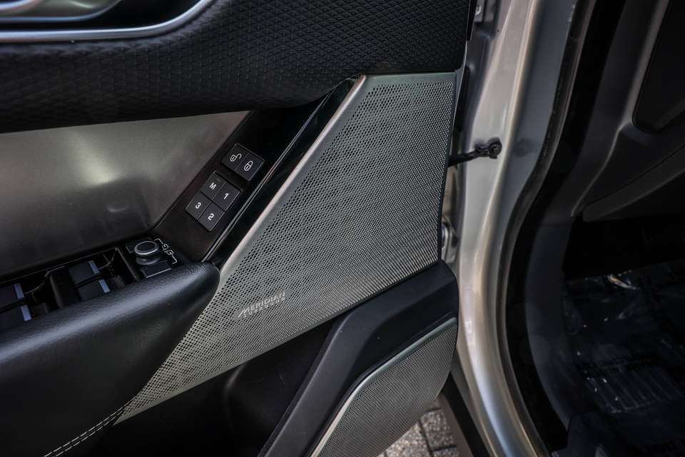 Land Rover Range Rover Velar - Imagem 12