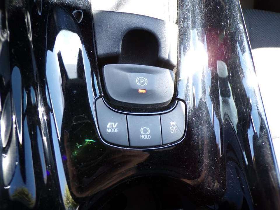Toyota C-HR - Imagem 12