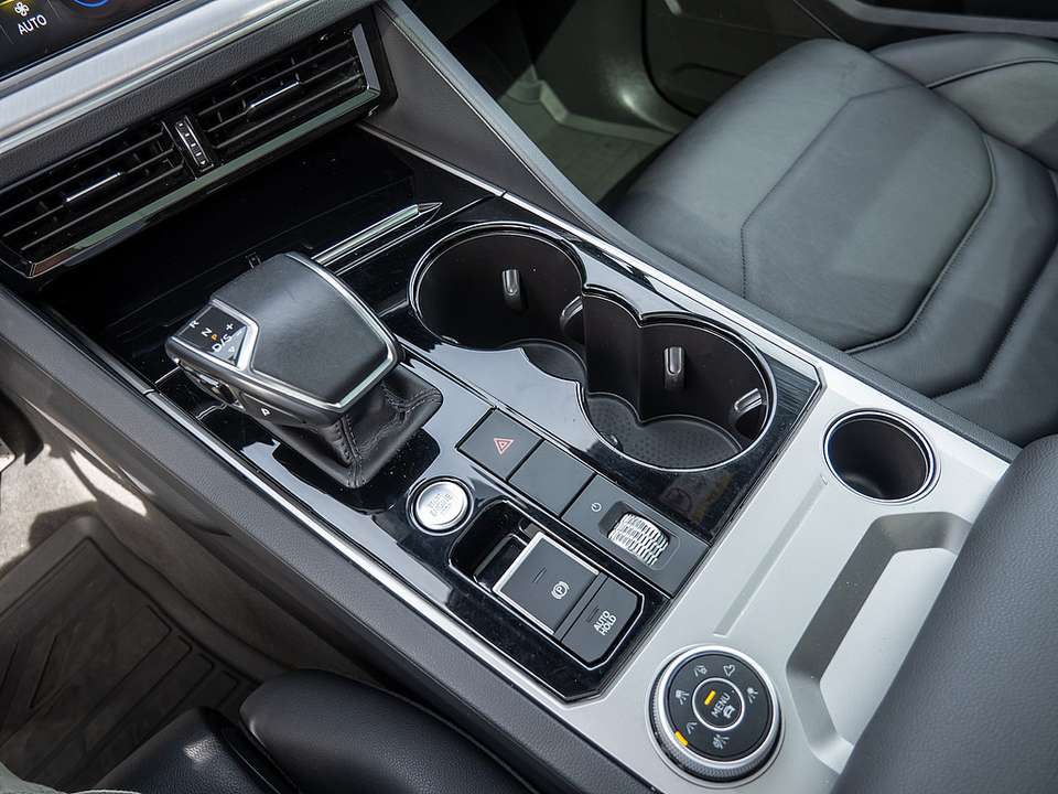Volkswagen Touareg - Imagem 11